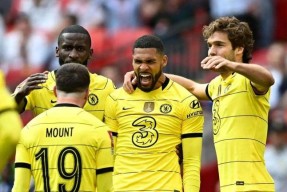 半岛体育APP下载 - Ming遭遇十连败，切尔西教练面临压力！