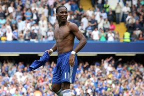 半岛体育移动版 -欧冠转会风云：山东泰山盯上锋线强援，保罗或成交易筹码