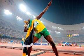 半岛体育APP下载 -NBA常规赛最新形势：北京首钢高居榜首，丹佛掘金强势追赶，冠军归属成迷